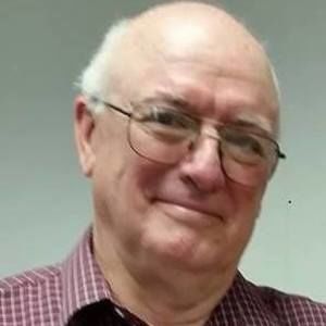 Meet your Posher, Lowell